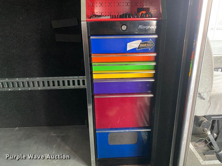 image for item KB9591 2010 Workhorse W62  delivery truck