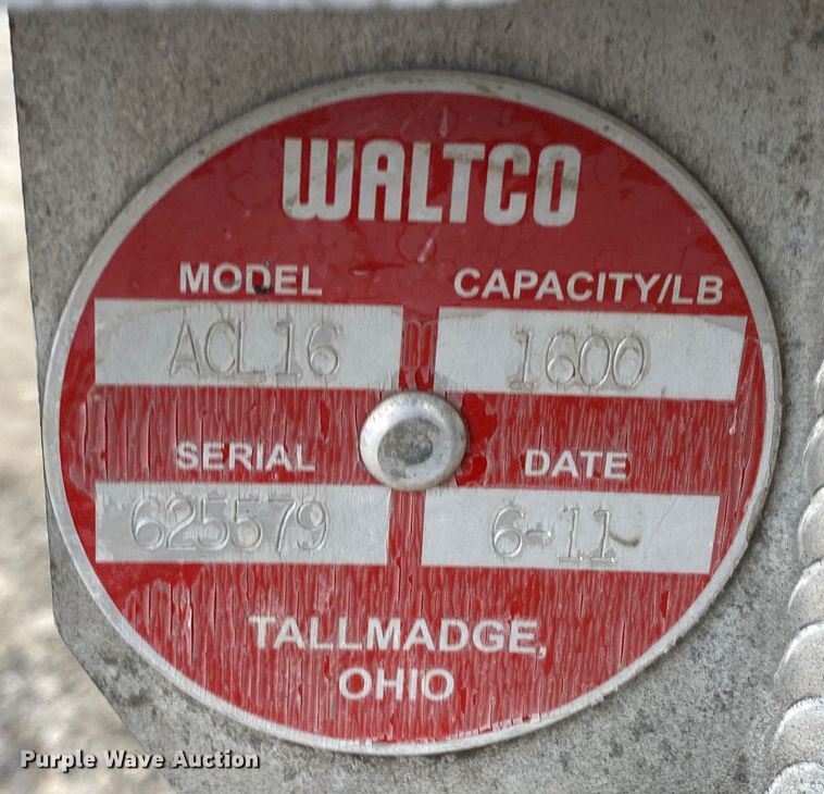 image for item KB9591 2010 Workhorse W62  delivery truck