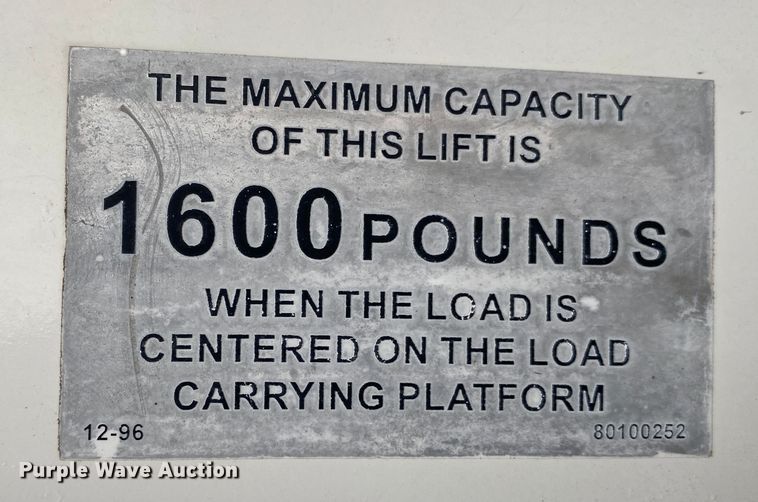 image for item KB9591 2010 Workhorse W62  delivery truck