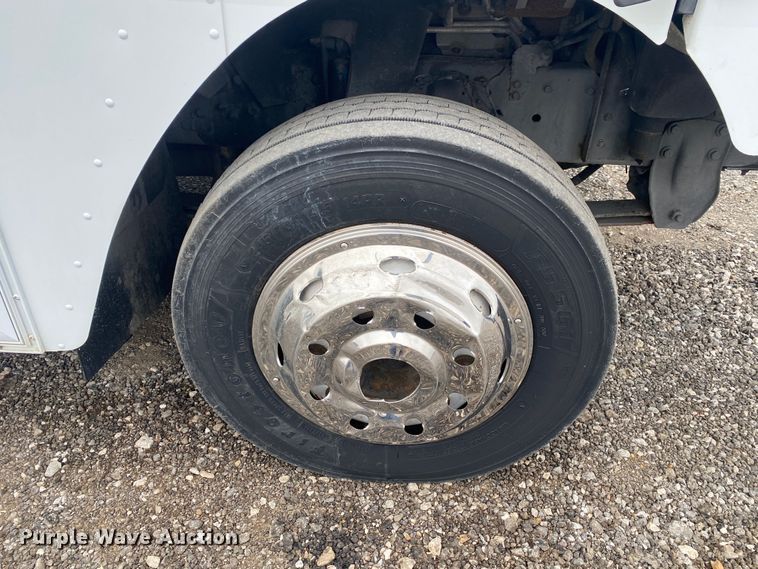 image for item KB9591 2010 Workhorse W62  delivery truck