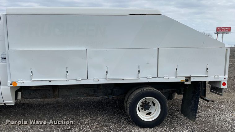 image for item KB9594 2011 Ford E450 Super Duty  utility van