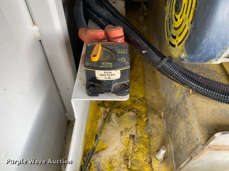 image for item KB9594 2011 Ford E450 Super Duty  utility van