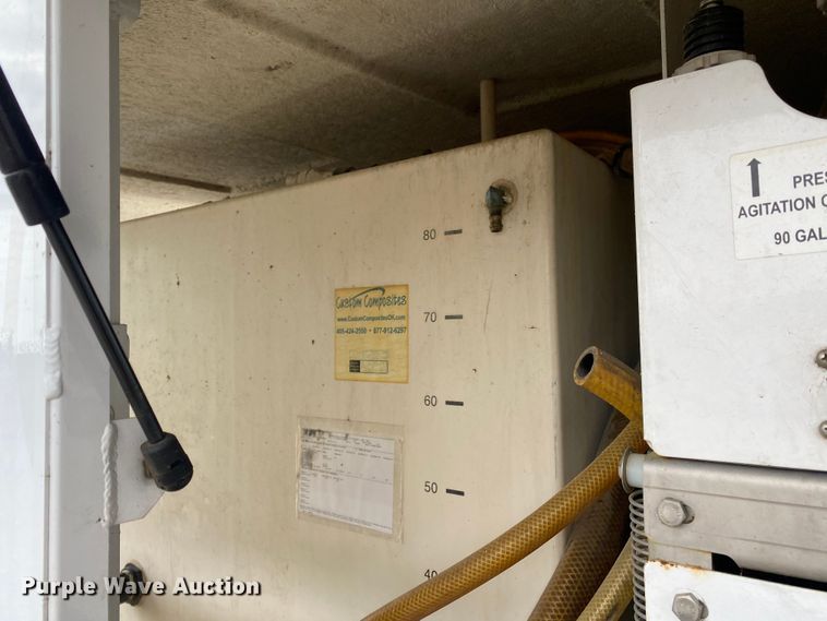 image for item KB9594 2011 Ford E450 Super Duty  utility van