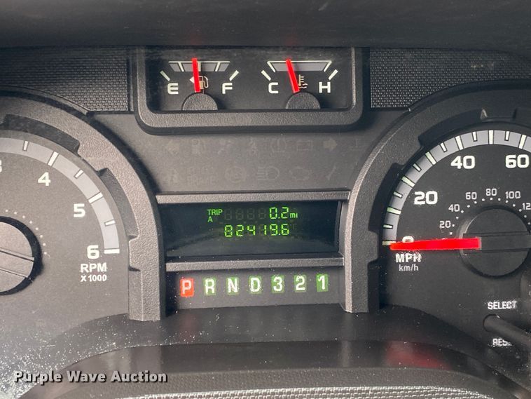 image for item KB9594 2011 Ford E450 Super Duty  utility van