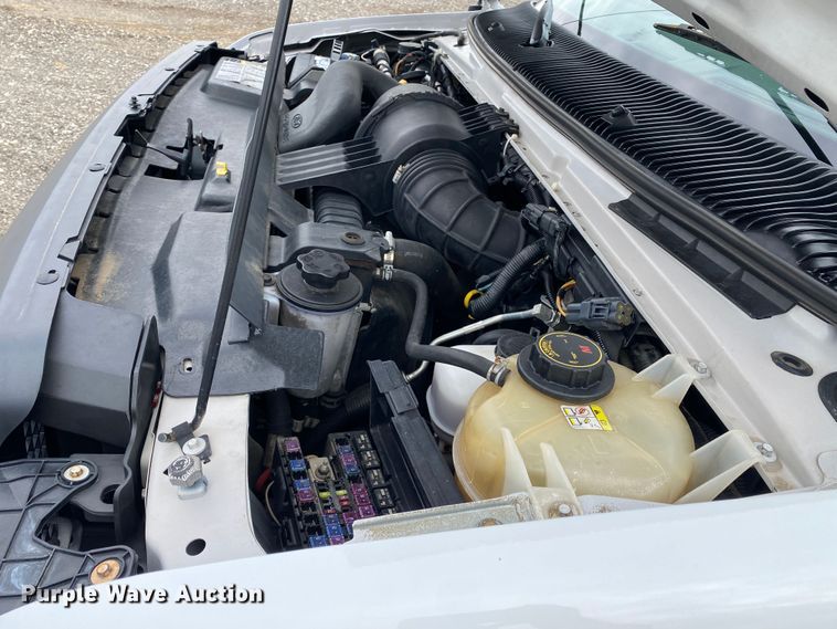 image for item KB9594 2011 Ford E450 Super Duty  utility van