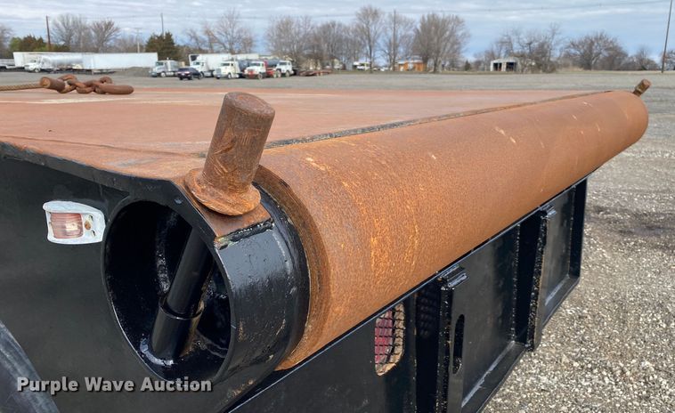 image for item KB9595 1996 Mack RD688S  winch truck