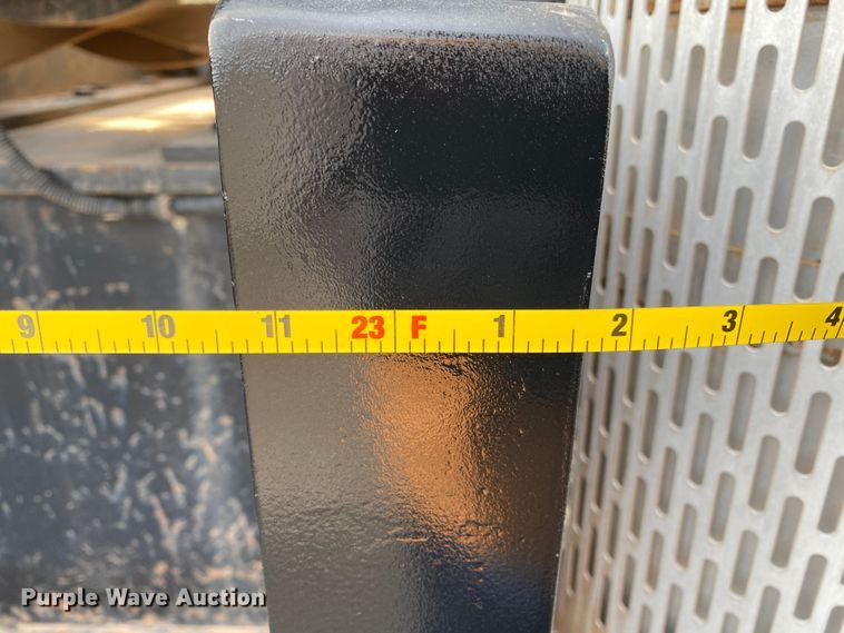 image for item KB9595 1996 Mack RD688S  winch truck