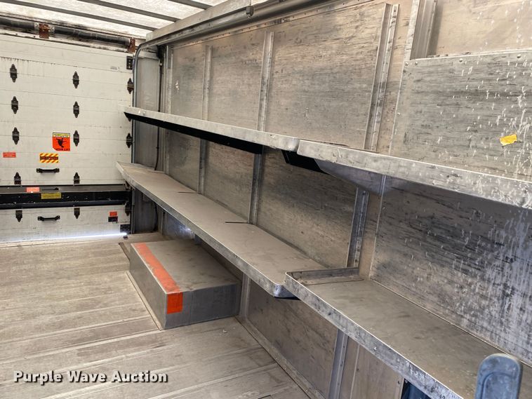 image for item KB9596 2006 Freightliner MT45  delivery truck