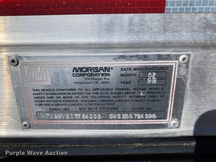 image for item KB9599 2003 International 4200 SBA  box truck