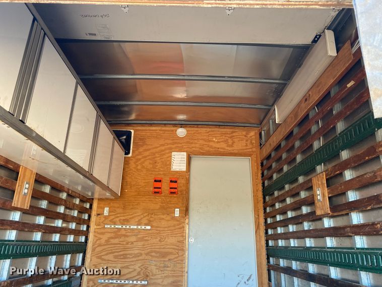 image for item KB9599 2003 International 4200 SBA  box truck