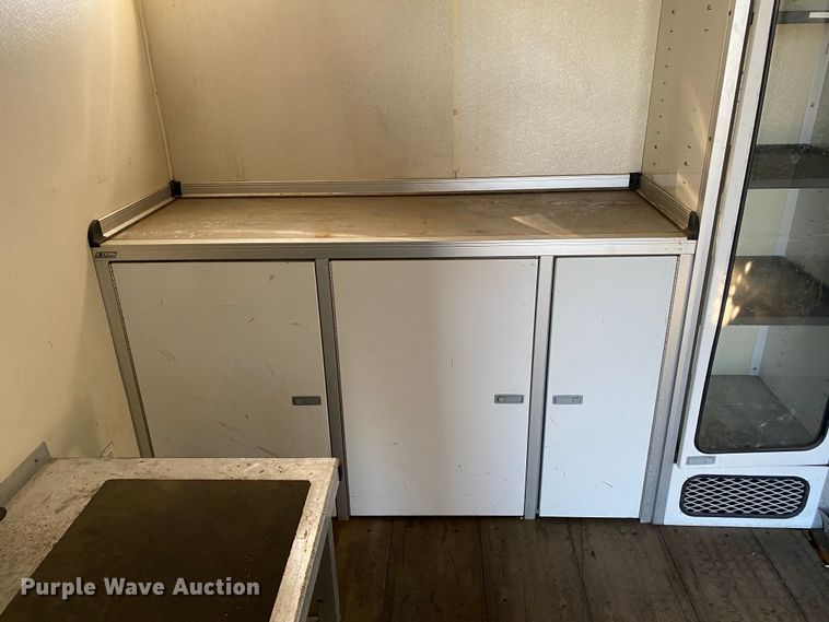 image for item KB9599 2003 International 4200 SBA  box truck