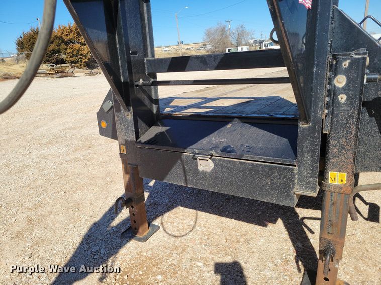 image for item KD9297 2018 Big Tex 25GN-28 Plus 5  equipment trailer