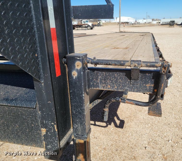 image for item KD9298 2019 Texas Pride  equipment trailer