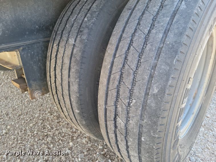 image for item KD9298 2019 Texas Pride  equipment trailer