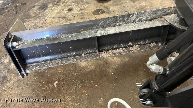 image for item KR9554 LandHonor  skid steer dozer blade