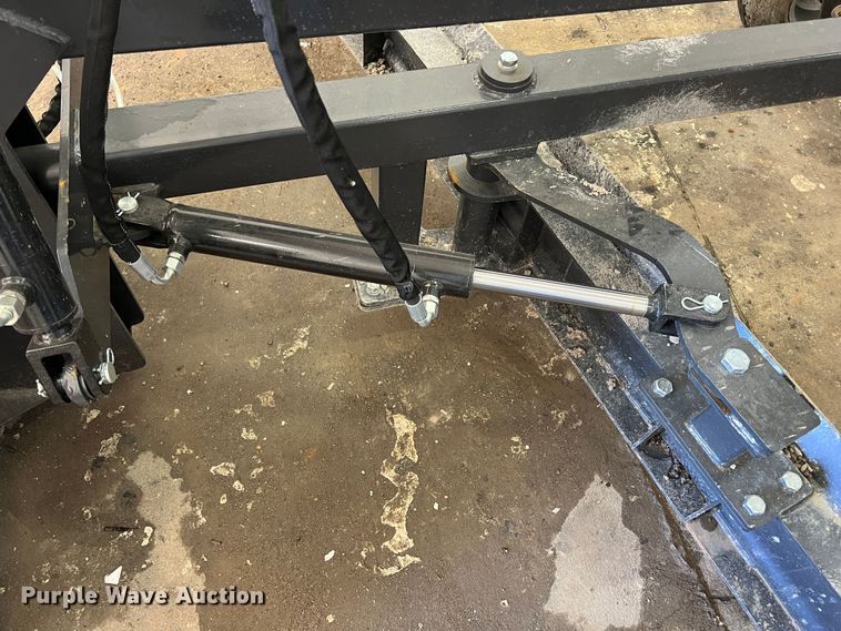 image for item KR9554 LandHonor  skid steer dozer blade