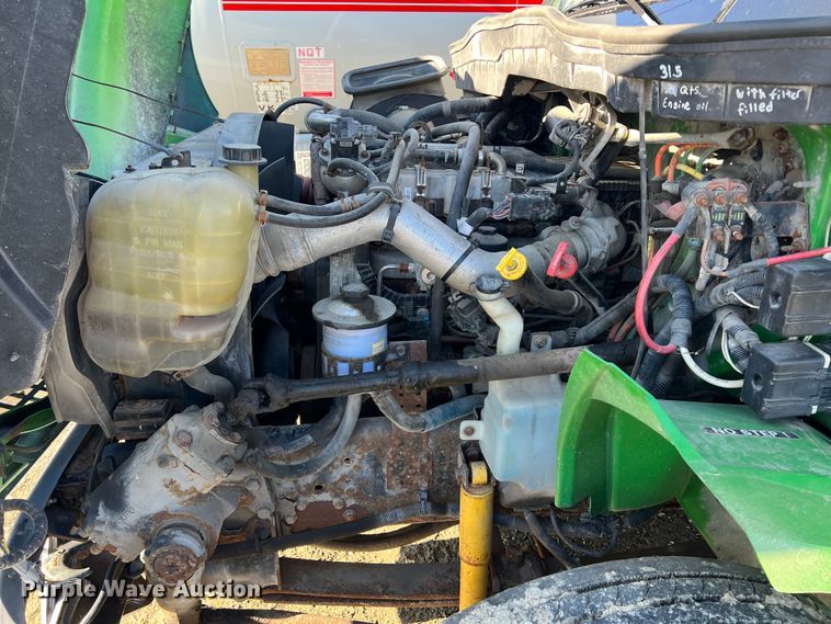 image for item KR9557 2008 International 4300  flatbed truck