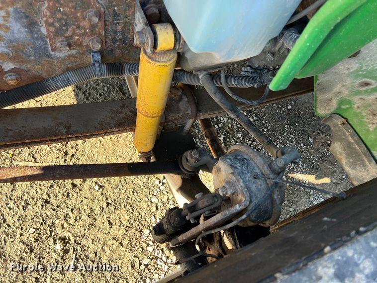 image for item KR9557 2008 International 4300  flatbed truck