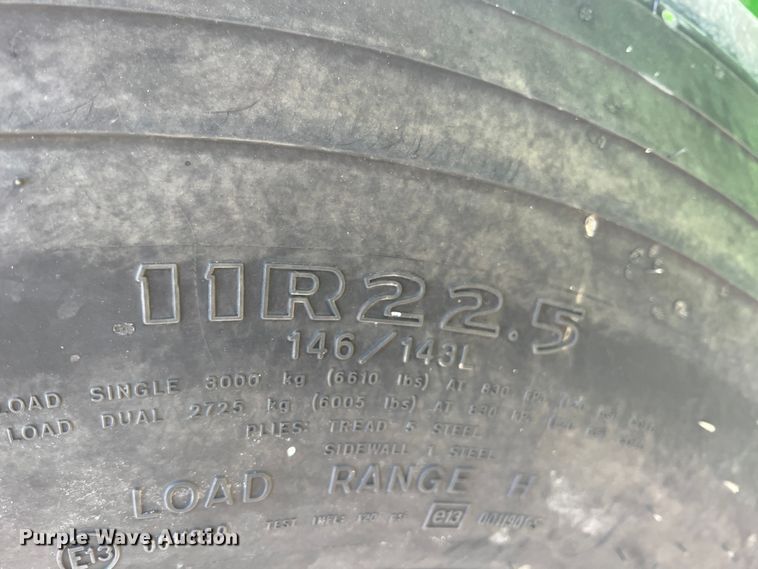 image for item KR9557 2008 International 4300  flatbed truck