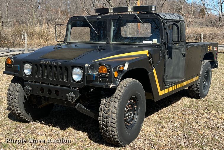 image for item KR9561 1990 Am General M998 Humvee
