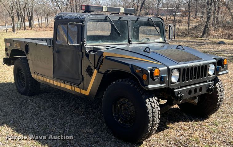 image for item KR9561 1990 Am General M998 Humvee