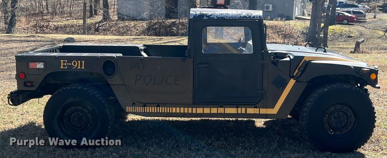 image for item KR9561 1990 Am General M998 Humvee