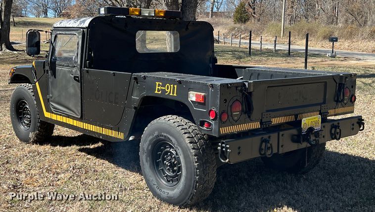 image for item KR9561 1990 Am General M998 Humvee