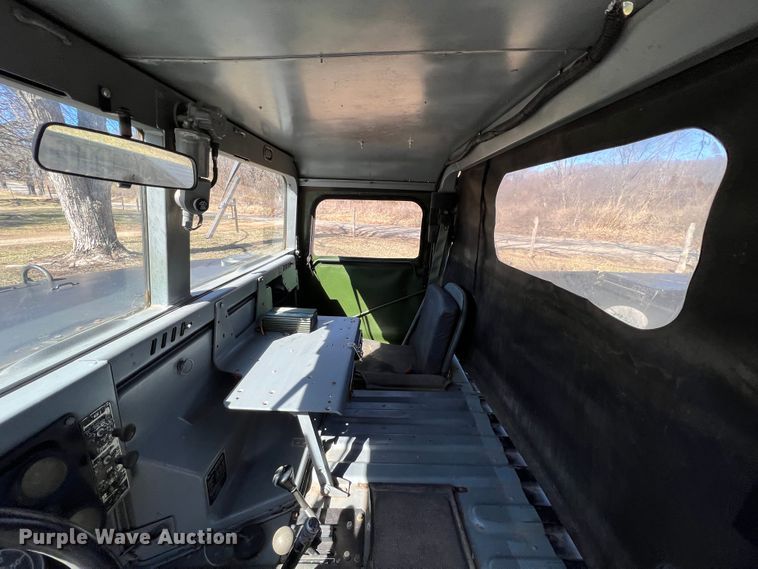 image for item KR9561 1990 Am General M998 Humvee