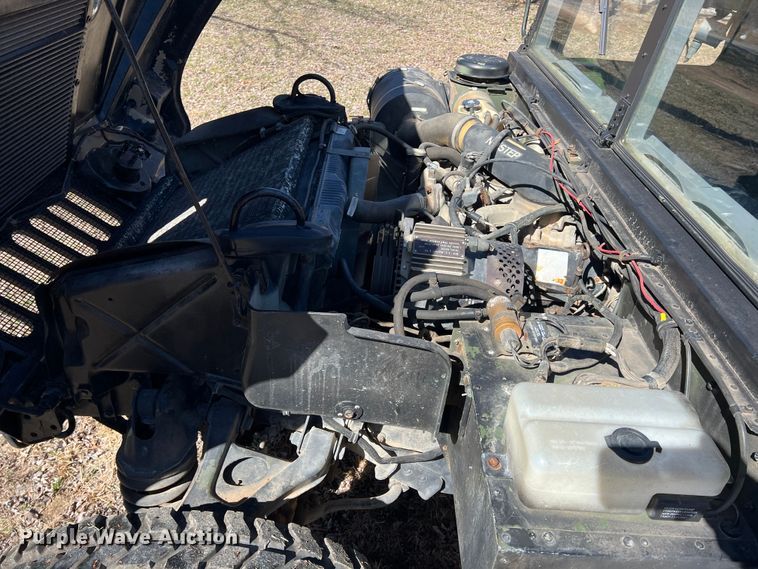 image for item KR9561 1990 Am General M998 Humvee