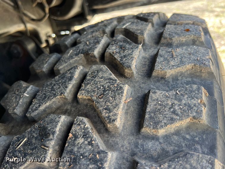 image for item KR9561 1990 Am General M998 Humvee