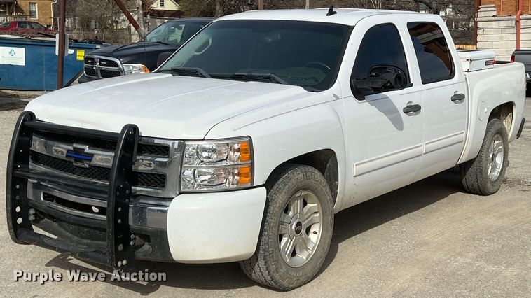 image for item KR9592 2009 Chevrolet Silverado 1500  Crew Cab pickup truck