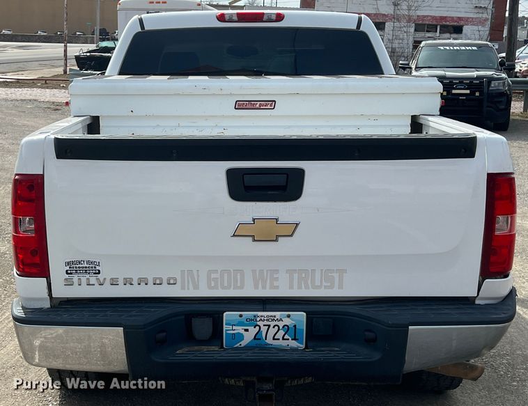 image for item KR9592 2009 Chevrolet Silverado 1500  Crew Cab pickup truck