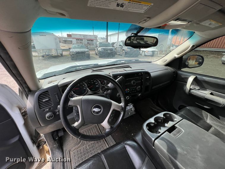 image for item KR9592 2009 Chevrolet Silverado 1500  Crew Cab pickup truck