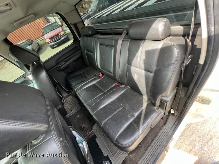 image for item KR9592 2009 Chevrolet Silverado 1500  Crew Cab pickup truck