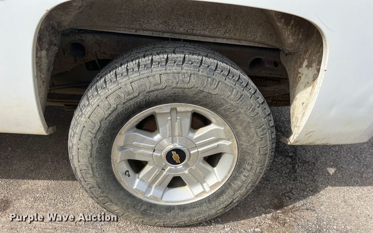 image for item KR9592 2009 Chevrolet Silverado 1500  Crew Cab pickup truck