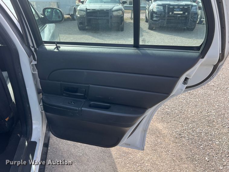 image for item KR9593 2008 Ford Crown Victoria Police Interceptor