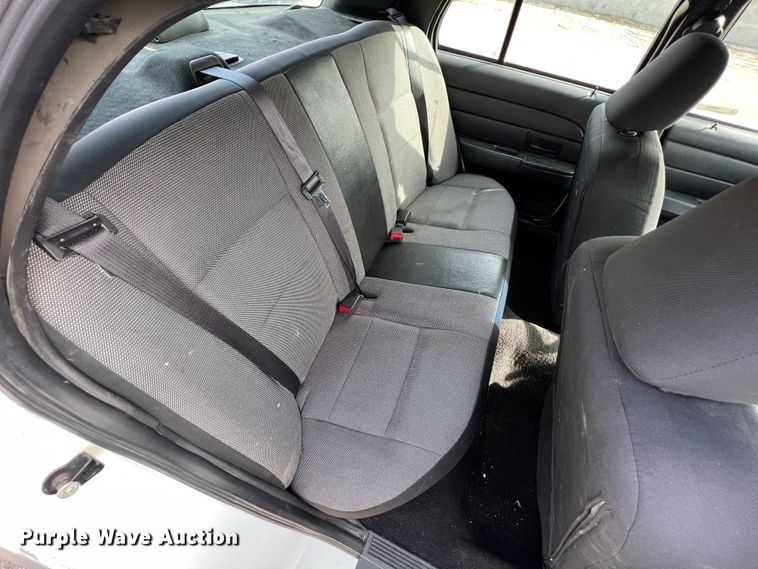 image for item KR9593 2008 Ford Crown Victoria Police Interceptor