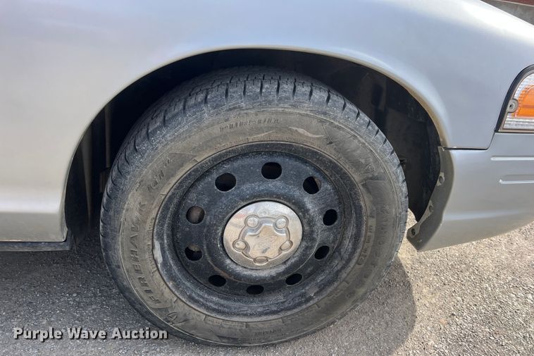 image for item KR9593 2008 Ford Crown Victoria Police Interceptor