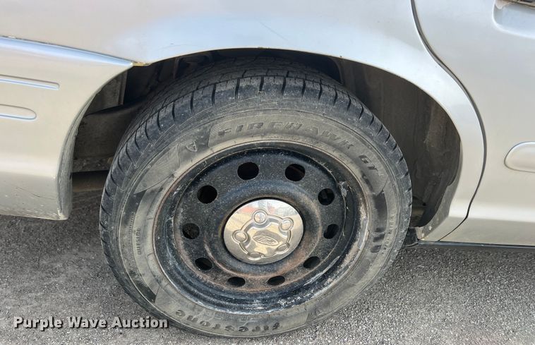 image for item KR9593 2008 Ford Crown Victoria Police Interceptor