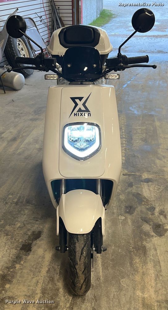 image for item KR9596 2020 Hixon ChargePro  electric scooter