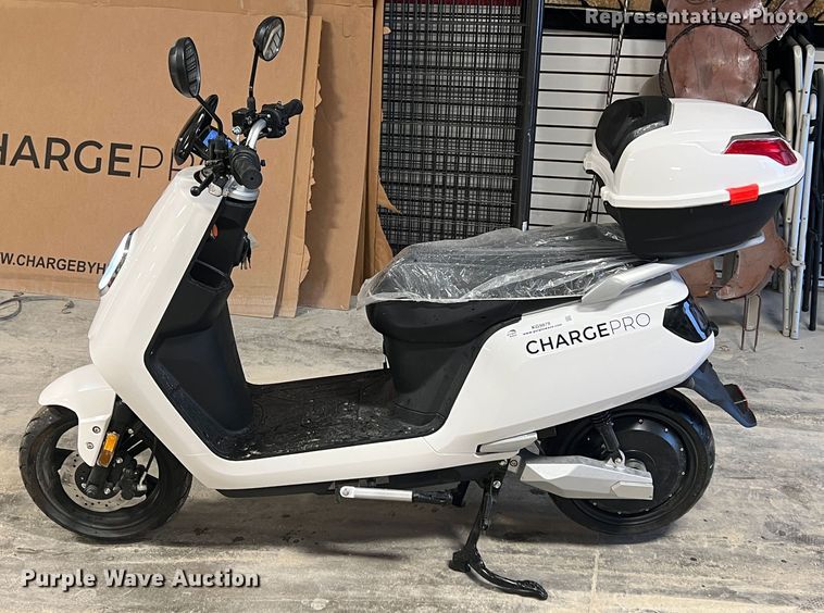 image for item KR9599 2020 Hixon ChargePro  electric scooter