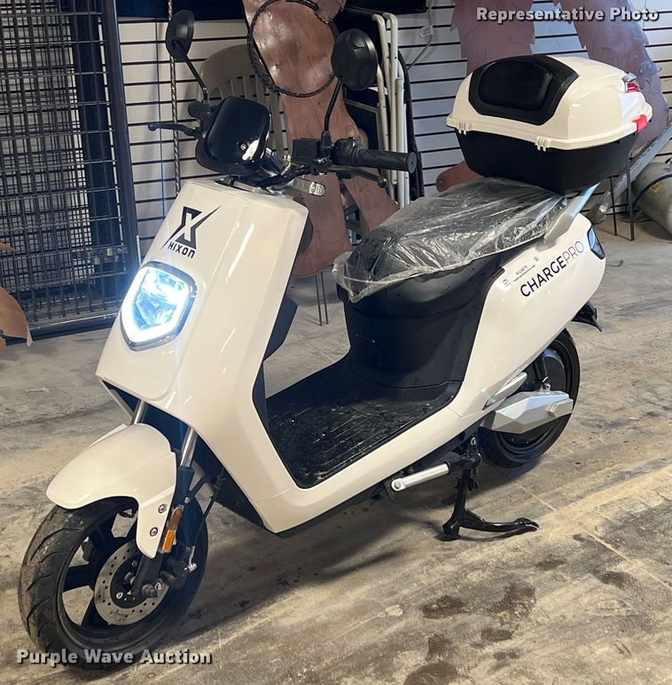 image for item KR9600 2020 Hixon ChargePro  electric scooter