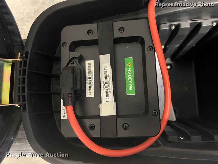 image for item KR9601 2020 Hixon ChargePro  electric scooter