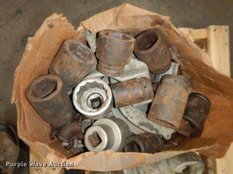 image for item KS9409 (2) Dayton air impact wrench