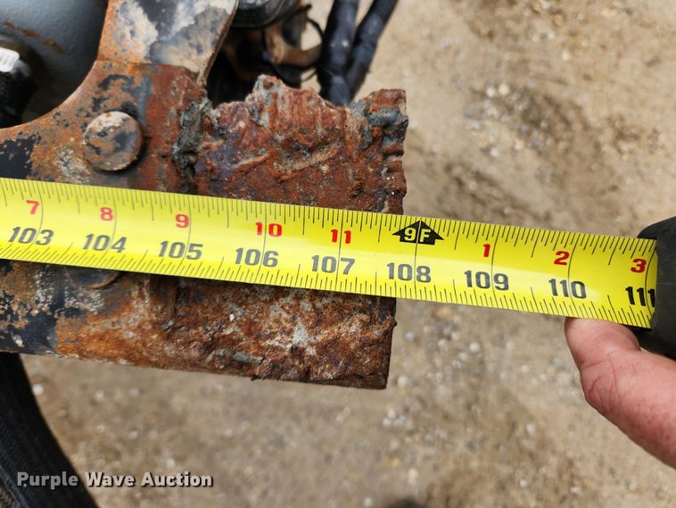 image for item KT9540 2010 Ford F350 Super Duty XL  pickup truck cab and chassis