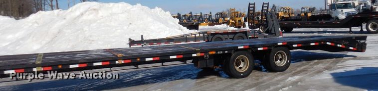 image for item KU9831 2018 Load Trail  equipment trailer