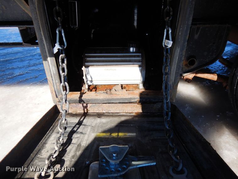 image for item KU9831 2018 Load Trail  equipment trailer