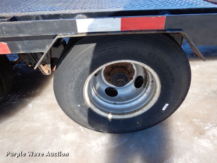 image for item KU9831 2018 Load Trail  equipment trailer