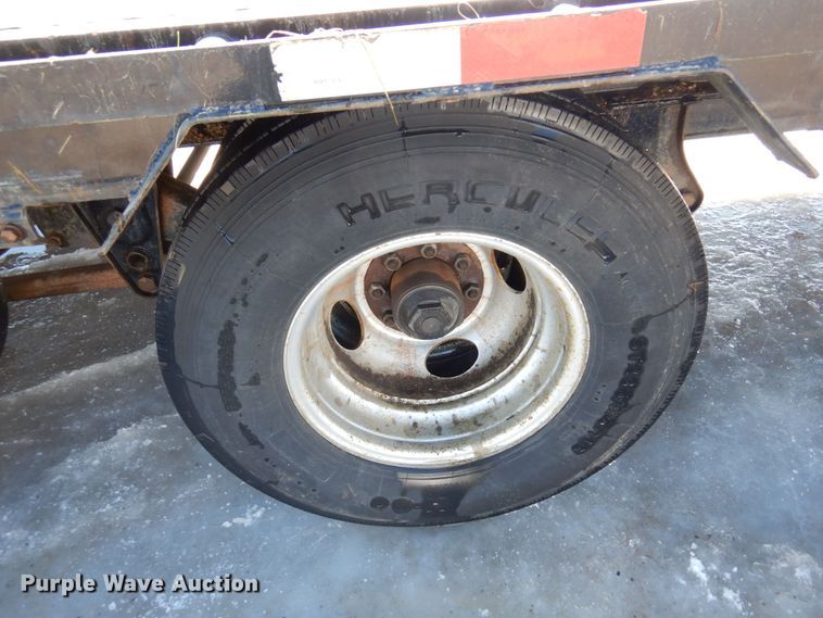 image for item KU9831 2018 Load Trail  equipment trailer