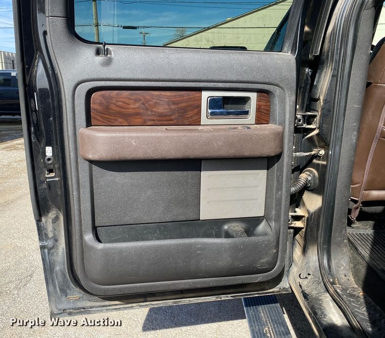 image for item KV9731 2010 Ford F150  SuperCrew pickup truck